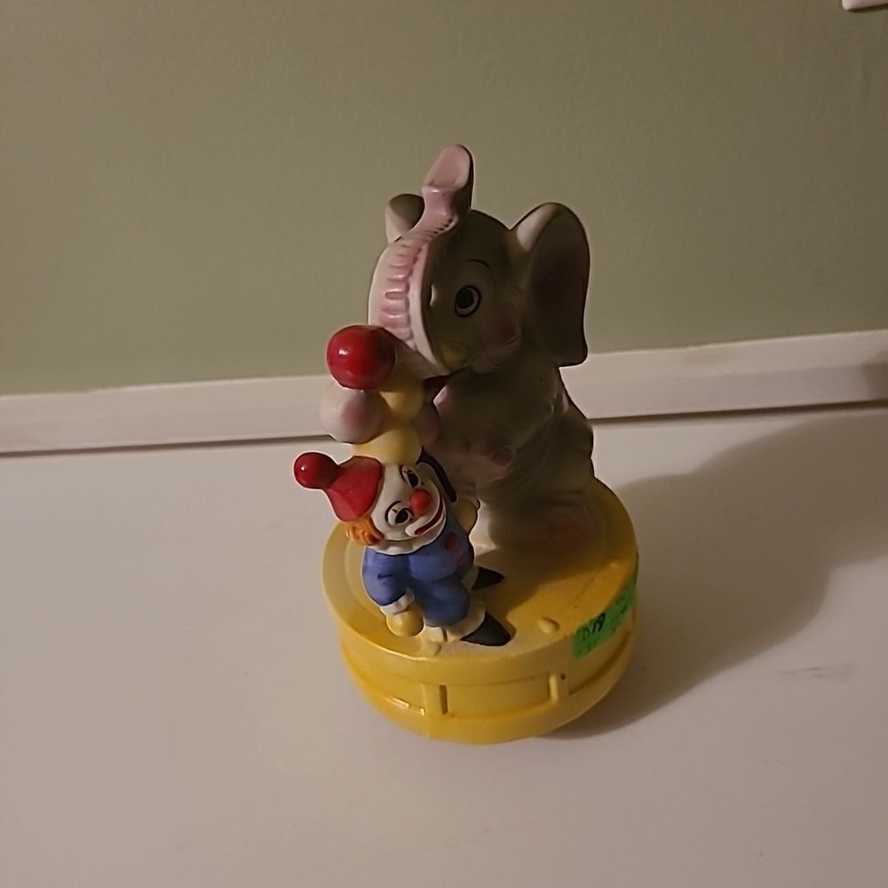 Clown/Elephant Music Box